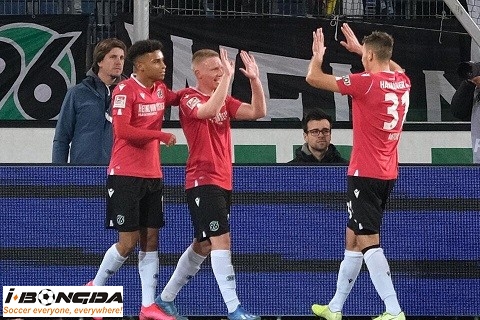 Nhận định dự đoán Holstein Kiel vs Hannover 96 23h ngày 10/5