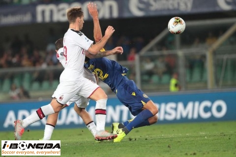 Phân tích AC Milan vs Hellas Verona 1h45 ngày 17/10