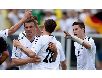 Ecuador 2-4 Đức: Poldi tỏa sáng, Đức thắng dễ