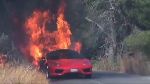 Ferrari bị cháy, tiền vệ của Valencia 'sài tạm' Porsche