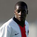 Cầu thủ Younousse Sankhare