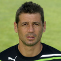 Cầu thủ Albano Bizarri